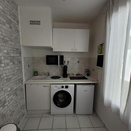 Appartement Spacieux 28M2 Avec Chambre Separee Issy-les-Moulineaux Dış mekan fotoğraf