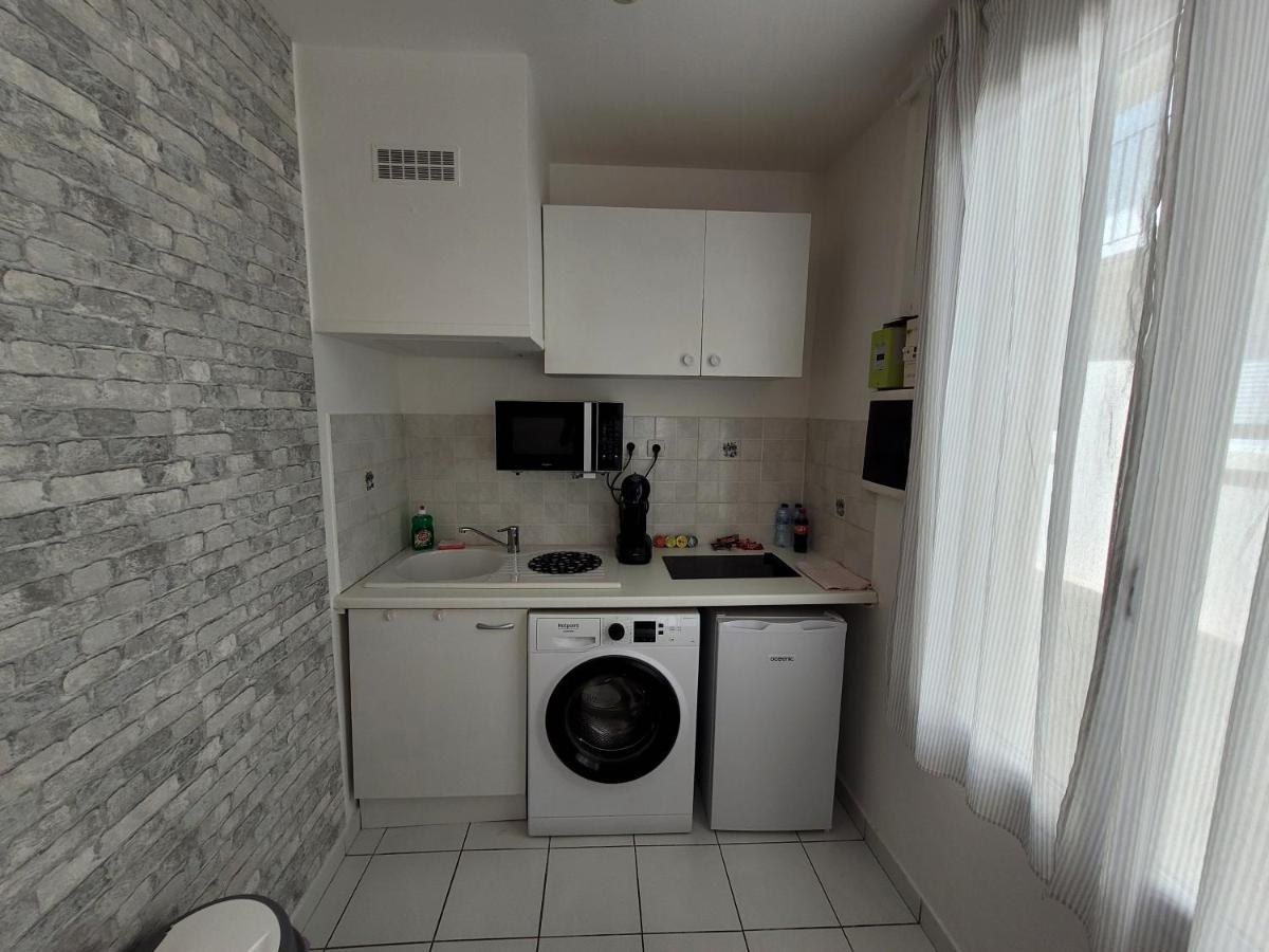 Appartement Spacieux 28M2 Avec Chambre Separee Issy-les-Moulineaux Dış mekan fotoğraf