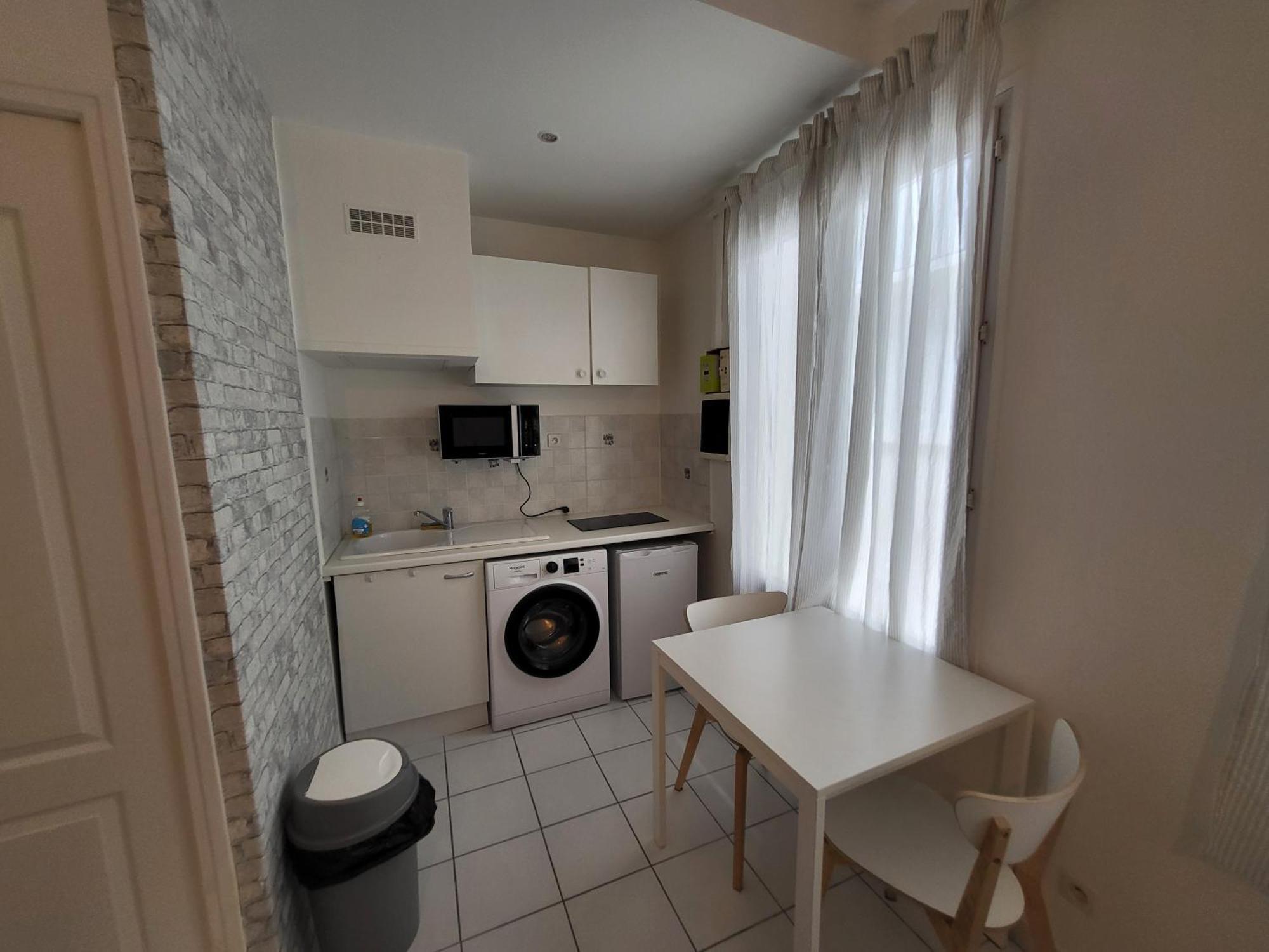 Appartement Spacieux 28M2 Avec Chambre Separee Issy-les-Moulineaux Dış mekan fotoğraf